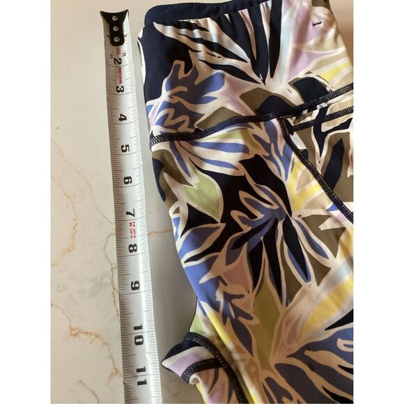 Sweaty Betty Power 7/8 Leggings Sz M Tropical Print - Picture 9 of 9